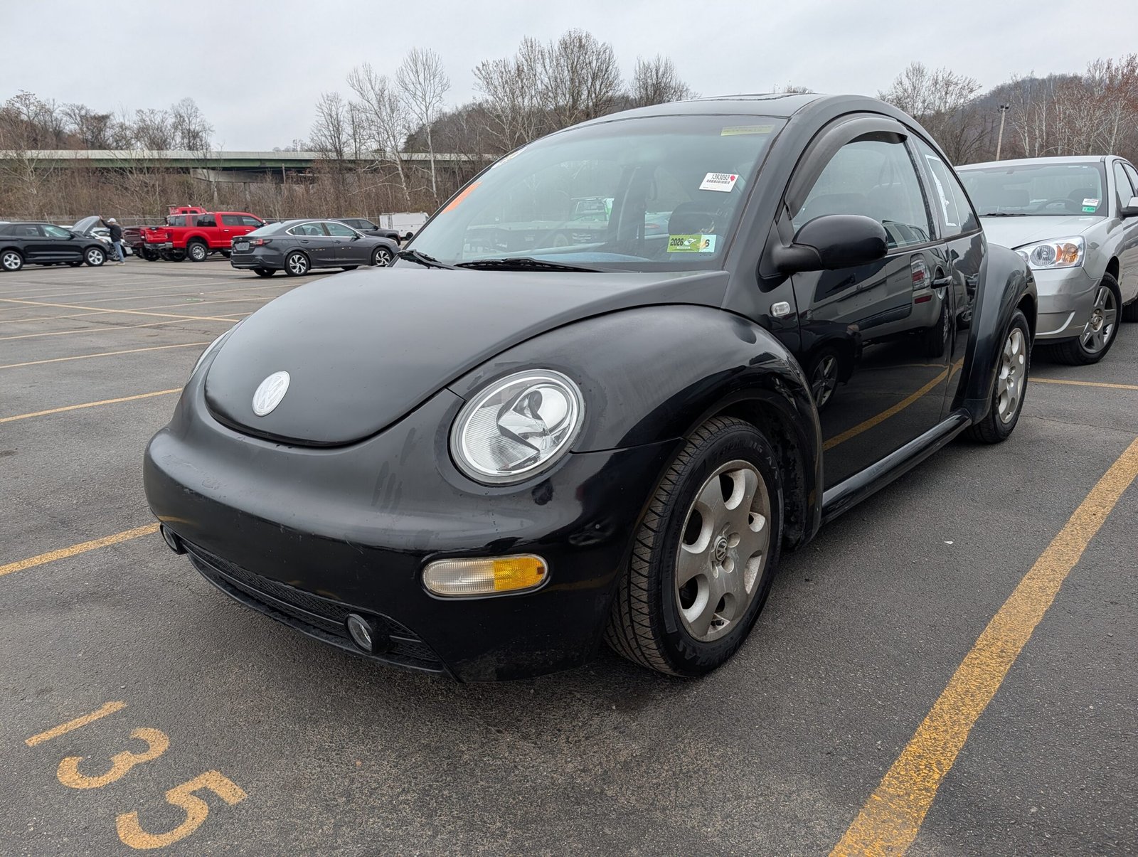 Read more about the article 2003 VW New Beetle Coupe