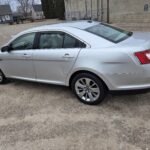 2010 Ford Taurus full