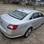 2010 Ford Taurus full