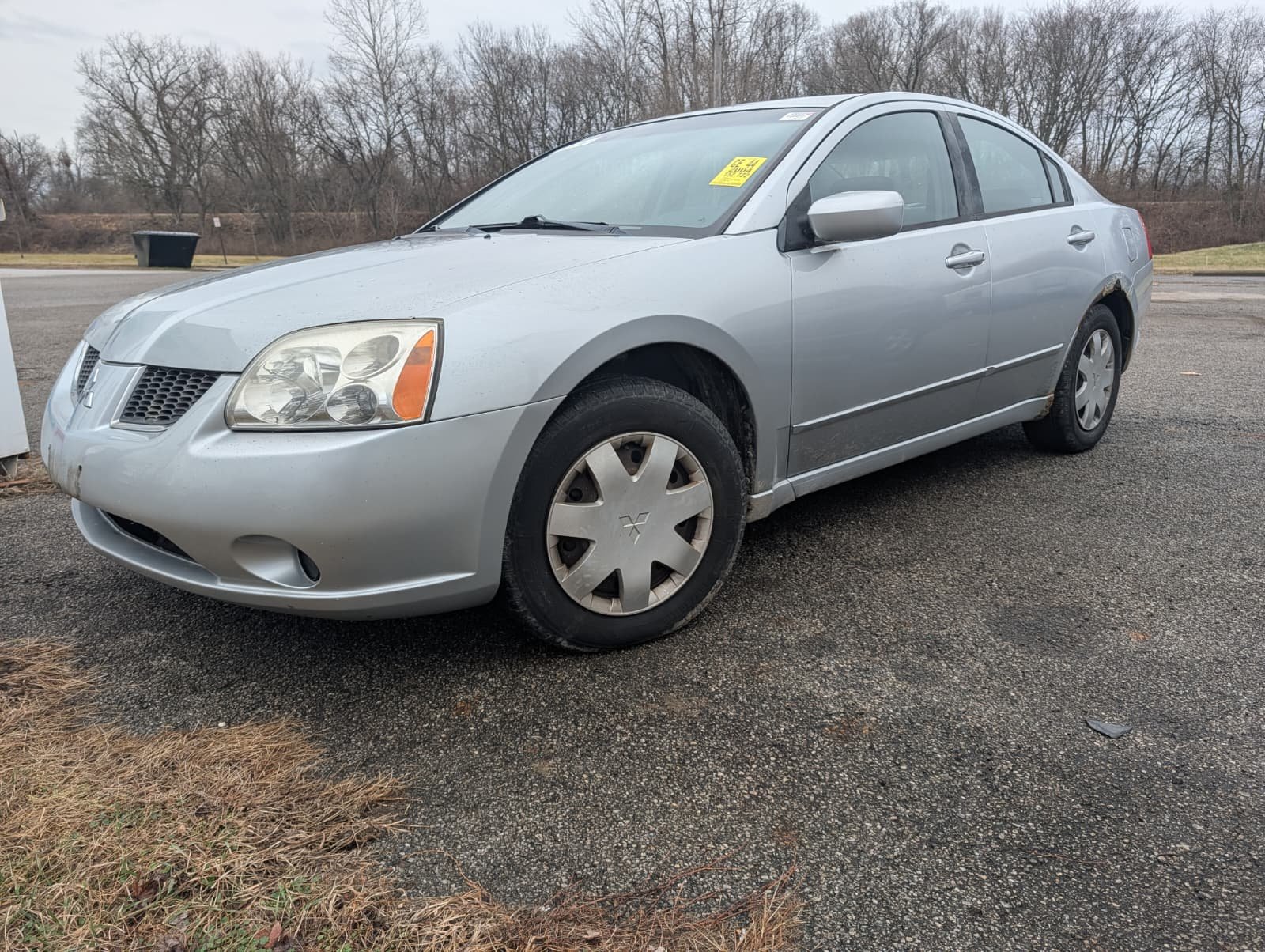 2004 Mitsubishi Galant ES's photo