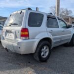 *SOLD*2005 Ford Escape*SOLD* full