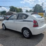 2010 Hyundai Accent full