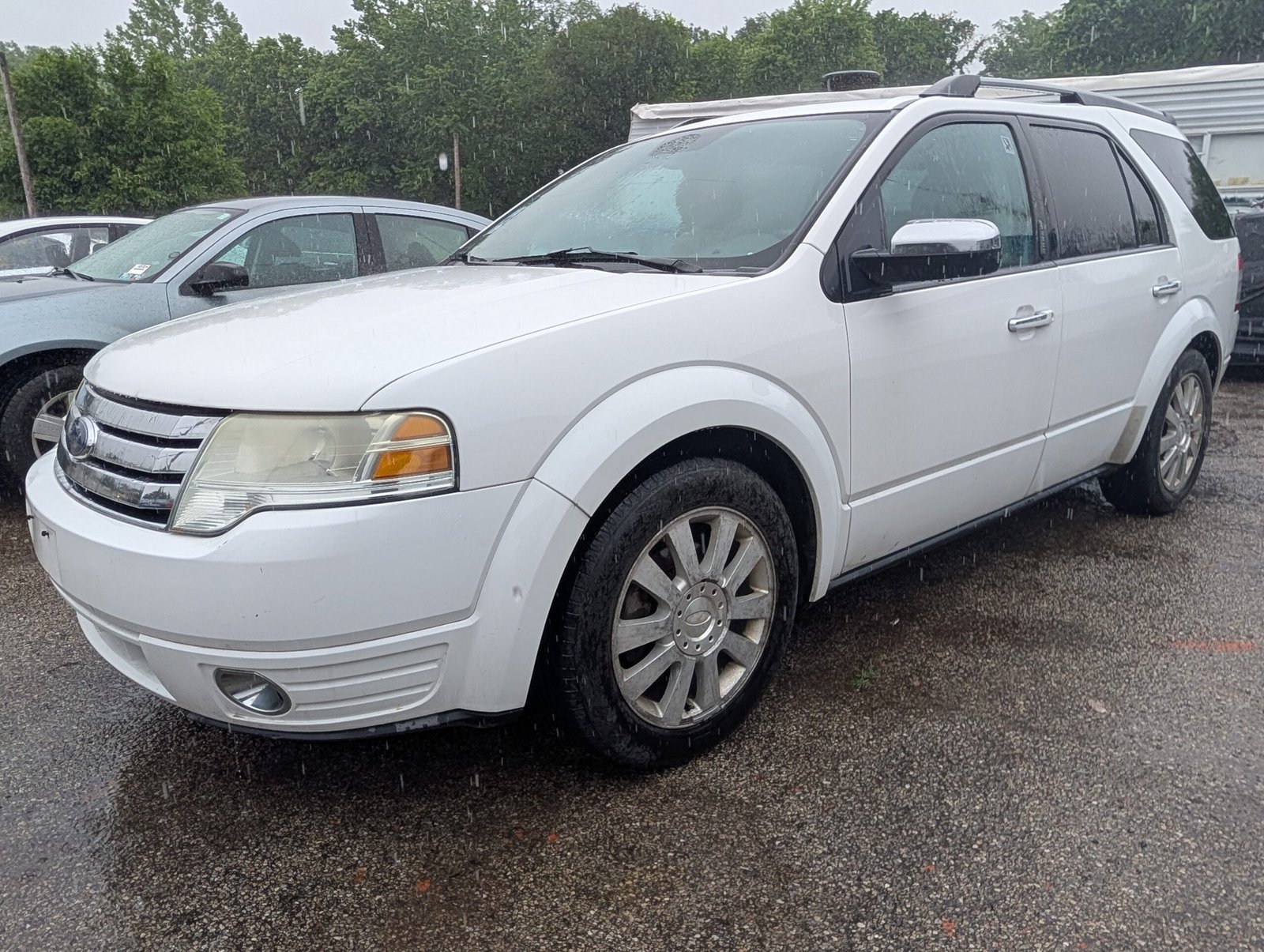 Read more about the article 2008 Taurus X