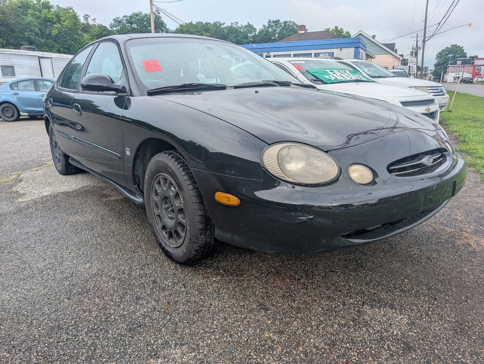 Read more about the article 1998 Ford Taurus